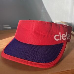 Ciele RPDVisor SC-Athlétique in red and purple